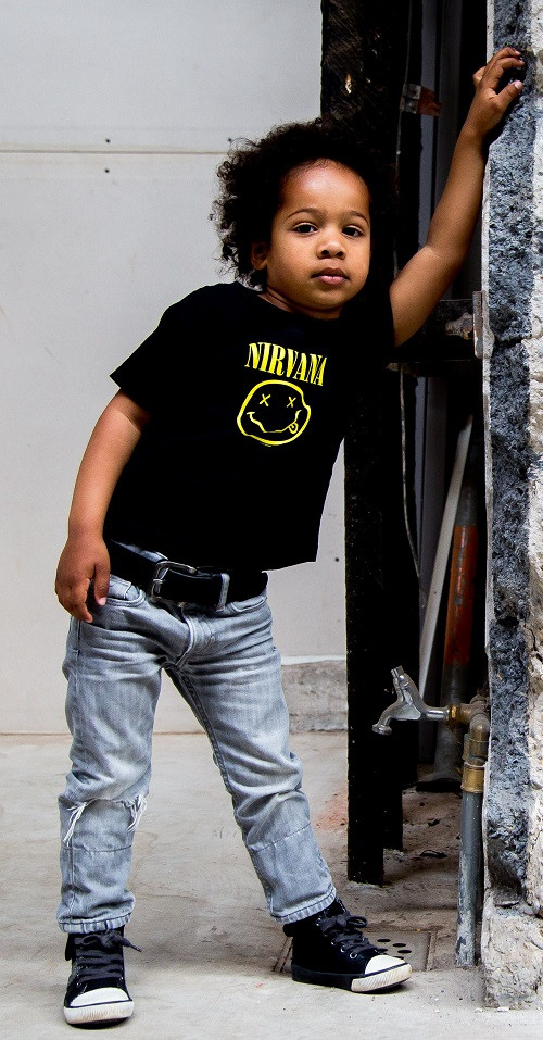 Nirvana kinder t-shirt Smiley photoshoot
